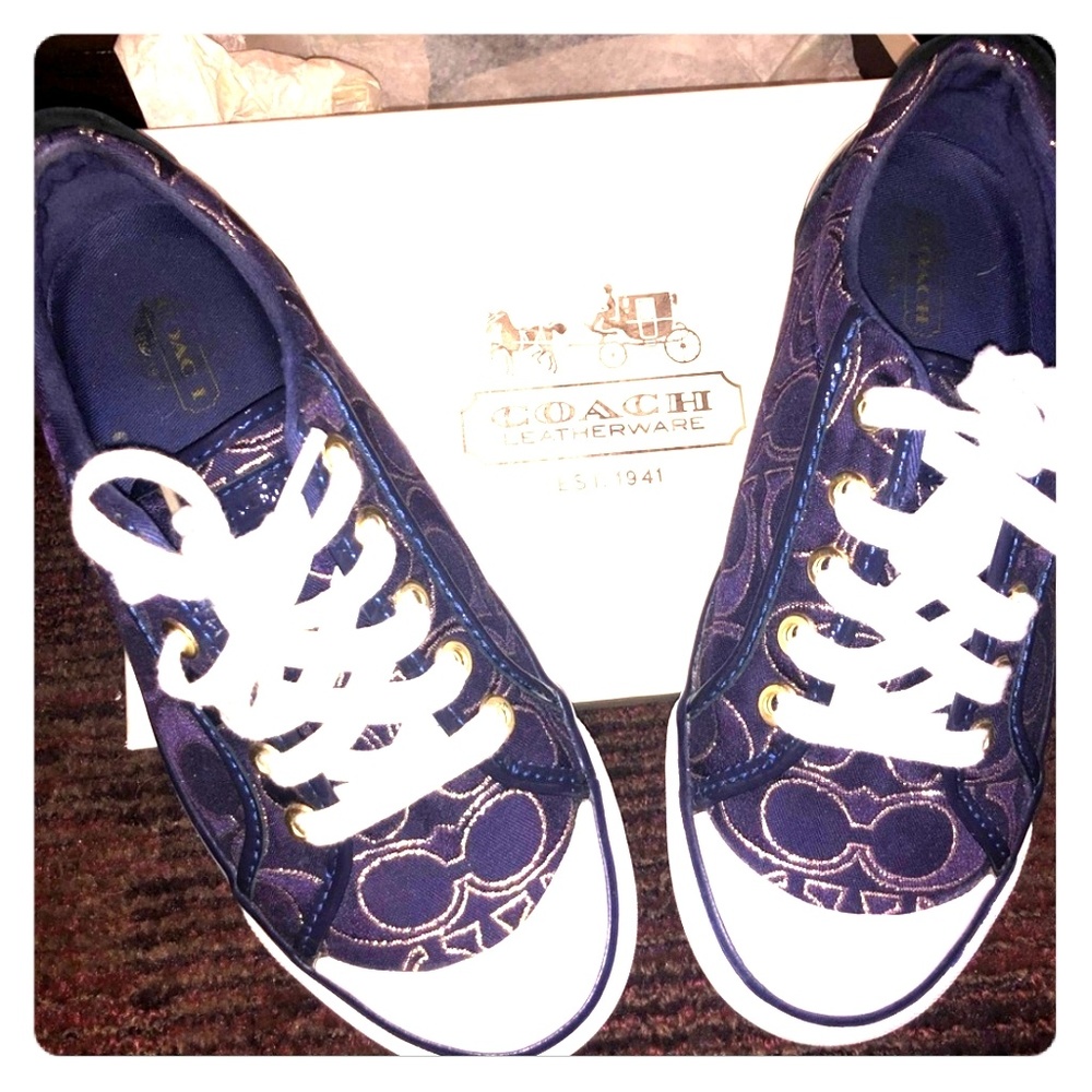 Iso coach  grape  soda shoes size 5 or 5.5